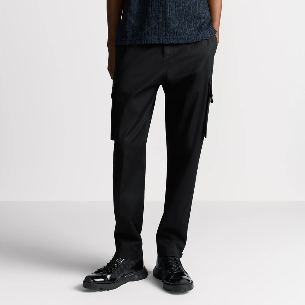 DIOR Cargo Pants | MSRP$1200 l 46 / US30